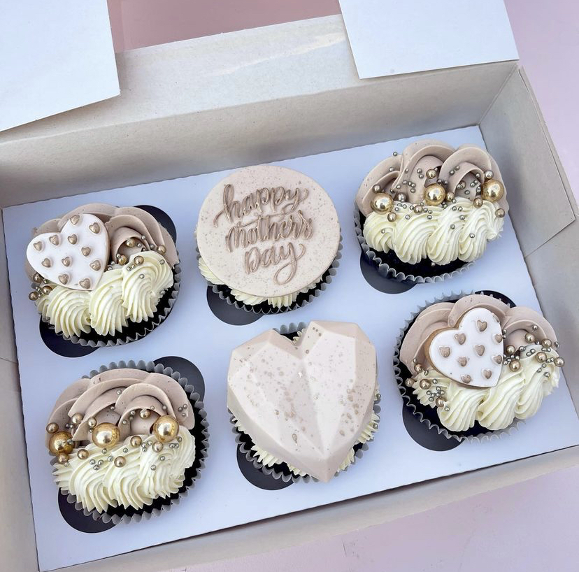 BDelicious Sweets & Treats